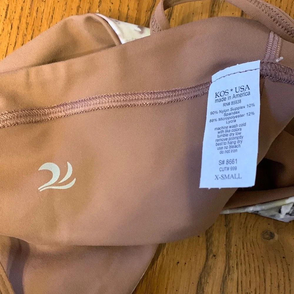 NWT KOS USA Women’s Multicolor Sporty Yoga Workout Bra Size‎ XSmall Low Impact